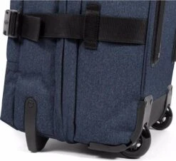 Eastpak TRANVERZ L Reiskoffer (79 X 40 X 33 Cm) - Triple Denim -Eastpak 1200x1096