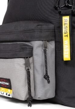 Eastpak Padded Pocket'R - Rugzak - Rw Grey -Eastpak 396bdddad0bd4e889be2ba838204d40c