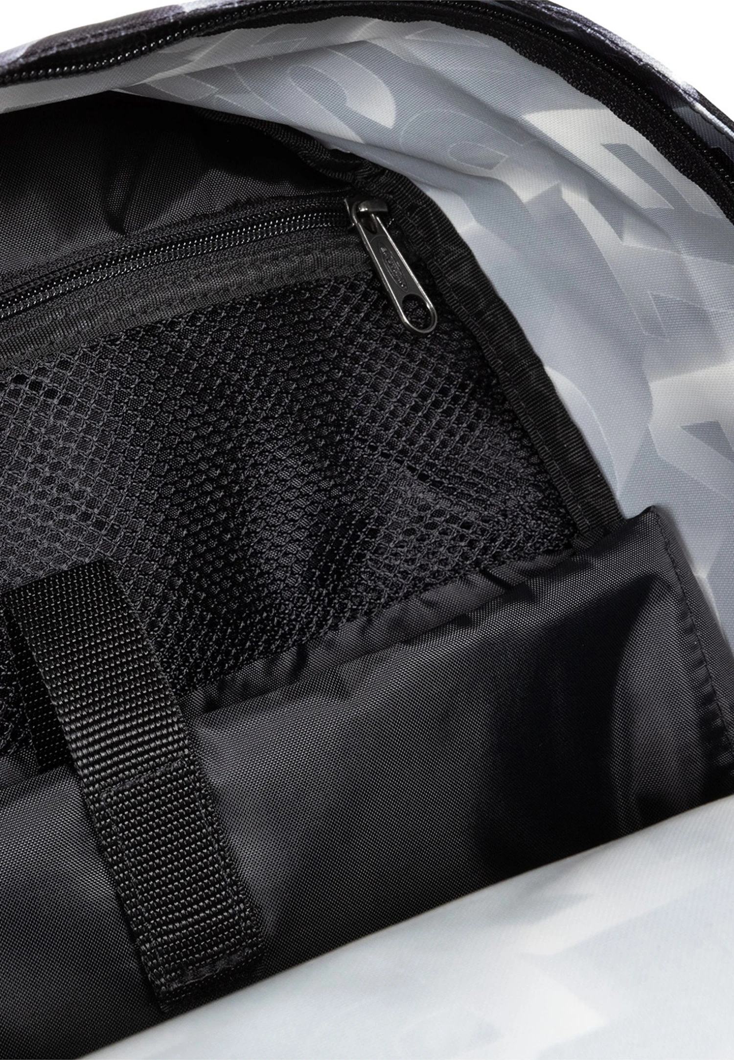 Eastpak Office Zippl R - Rugzak - Blocktype Black 2 Eastpak Office Zippl R - Rugzak - Blocktype Black - Afbeelding 2