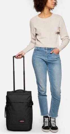 Eastpak TRANVERZ XS Reiskoffer, Handbagage (48 X 32 X 21 Cm) - Black -Eastpak 630x1200