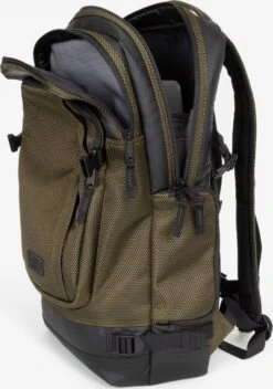 Eastpak Rugzakken Rugzak Tecum Dames Olijfgroen -Eastpak df3feec157a486991b297e9b800dc616