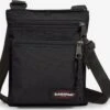 Eastpak Schoudertasjes Schoudertas Rusher Dames Zwart